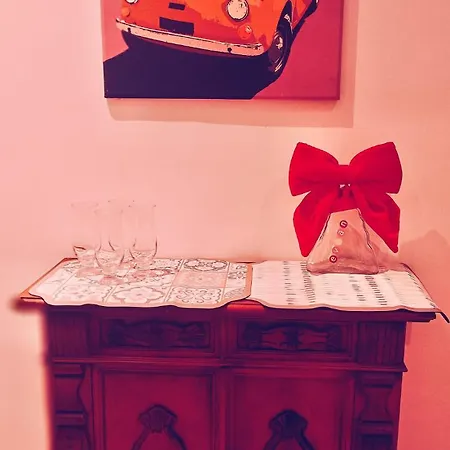 Mia House